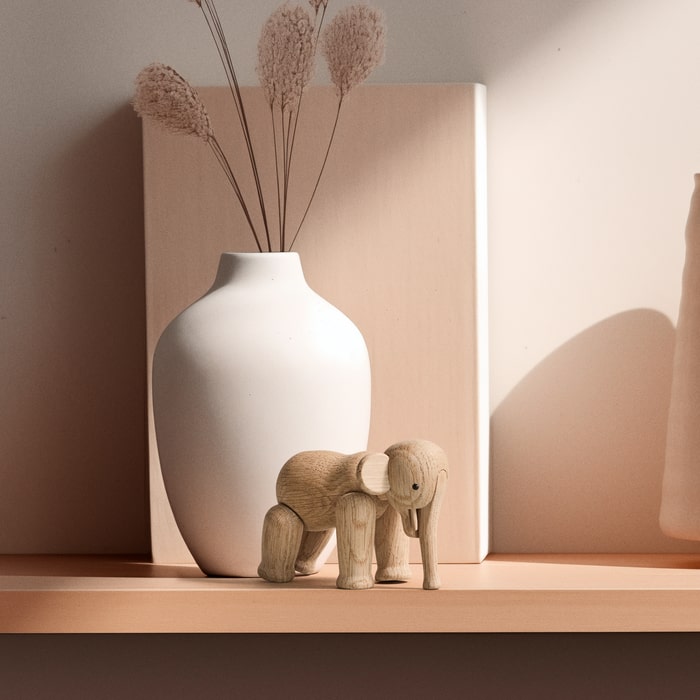 Kay Bojesen 39543 Elephant Wooden Figurine in Oak