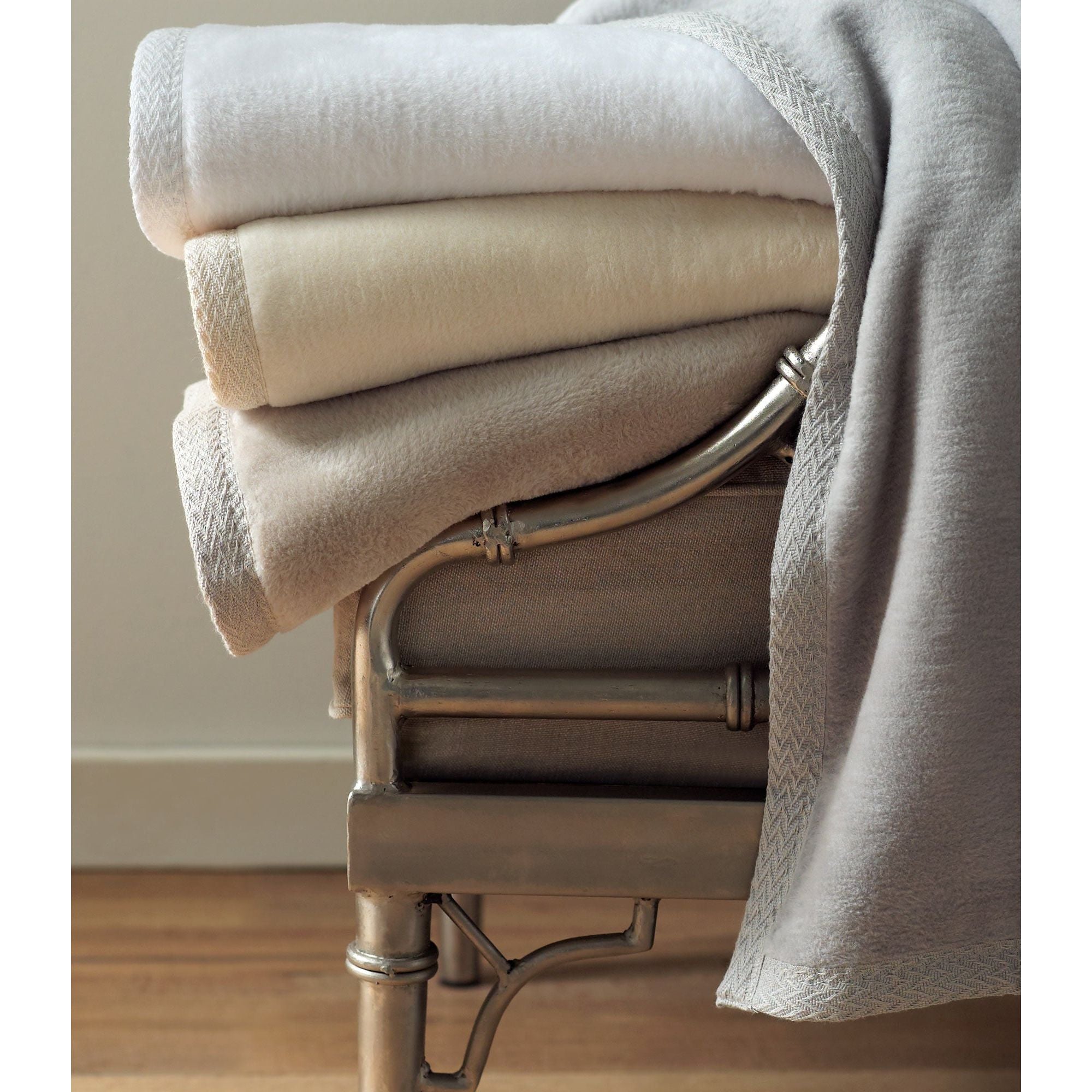 Peacock Alley ALL -T NAT All