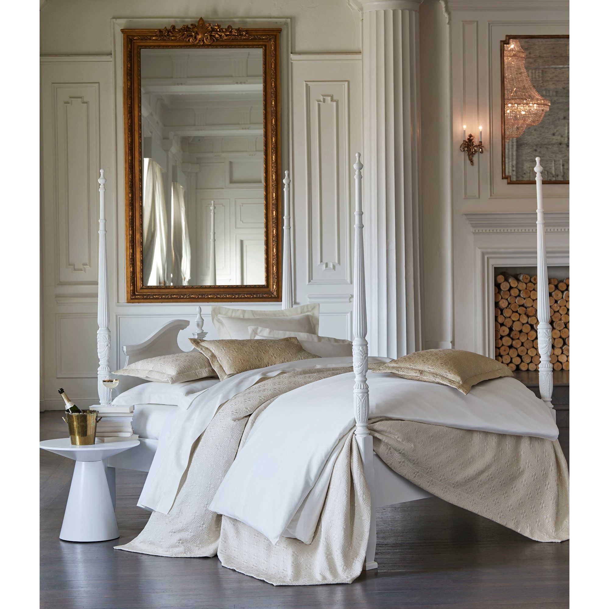 Peacock Alley LUC -4T PEA Lucia Gold