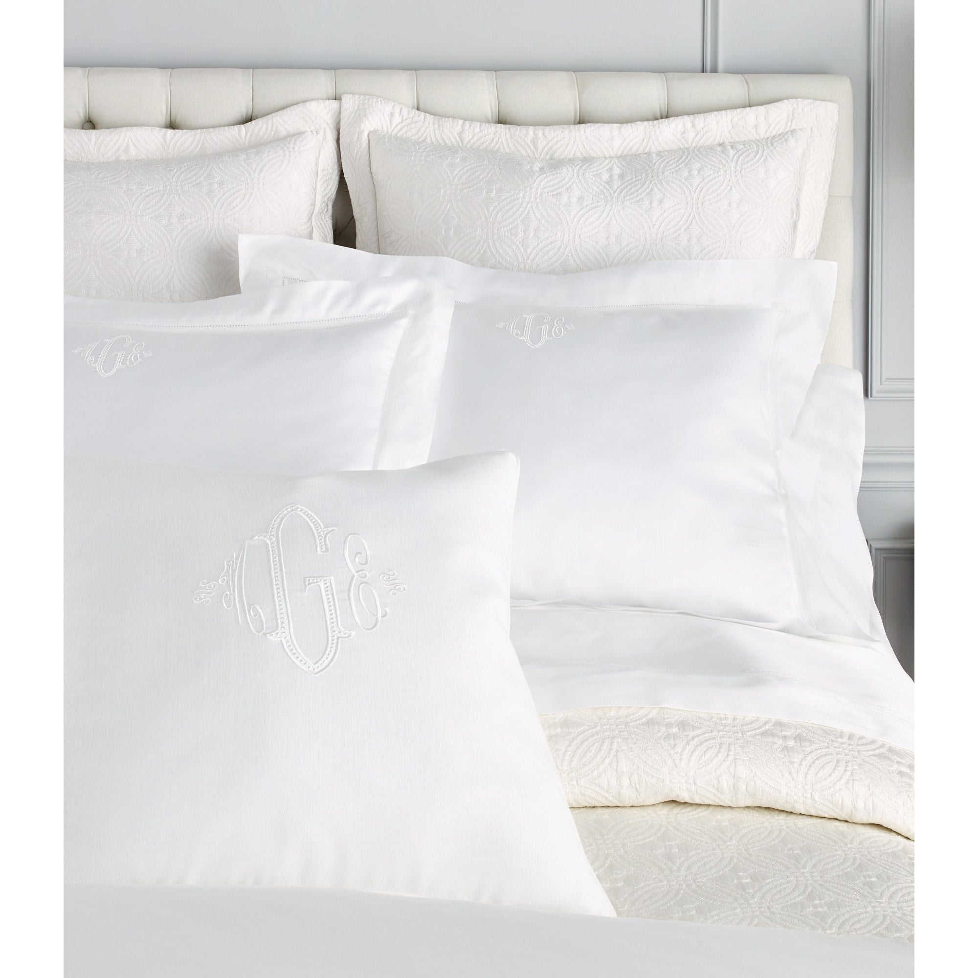 Peacock Alley LYR -3R IVR Lyric White