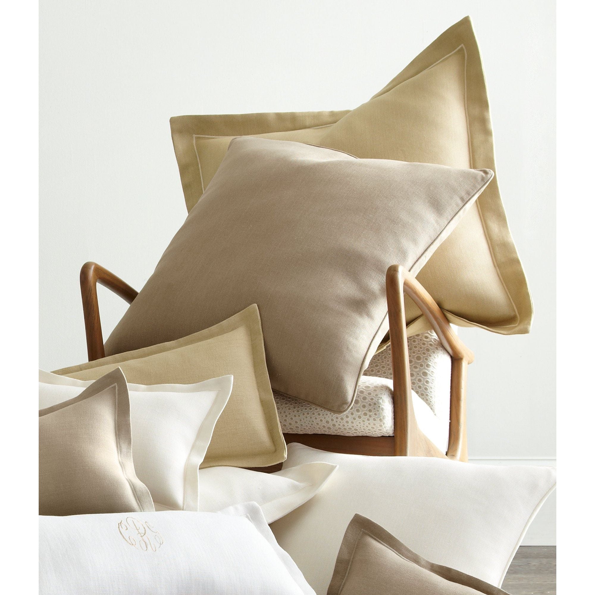 Peacock Alley RIO -3R PEA.PEA Rio Beige