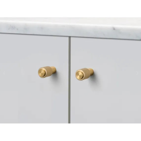 Buster + Punch - Furniture Knob - Cast - UFK-051273 | The Rug District