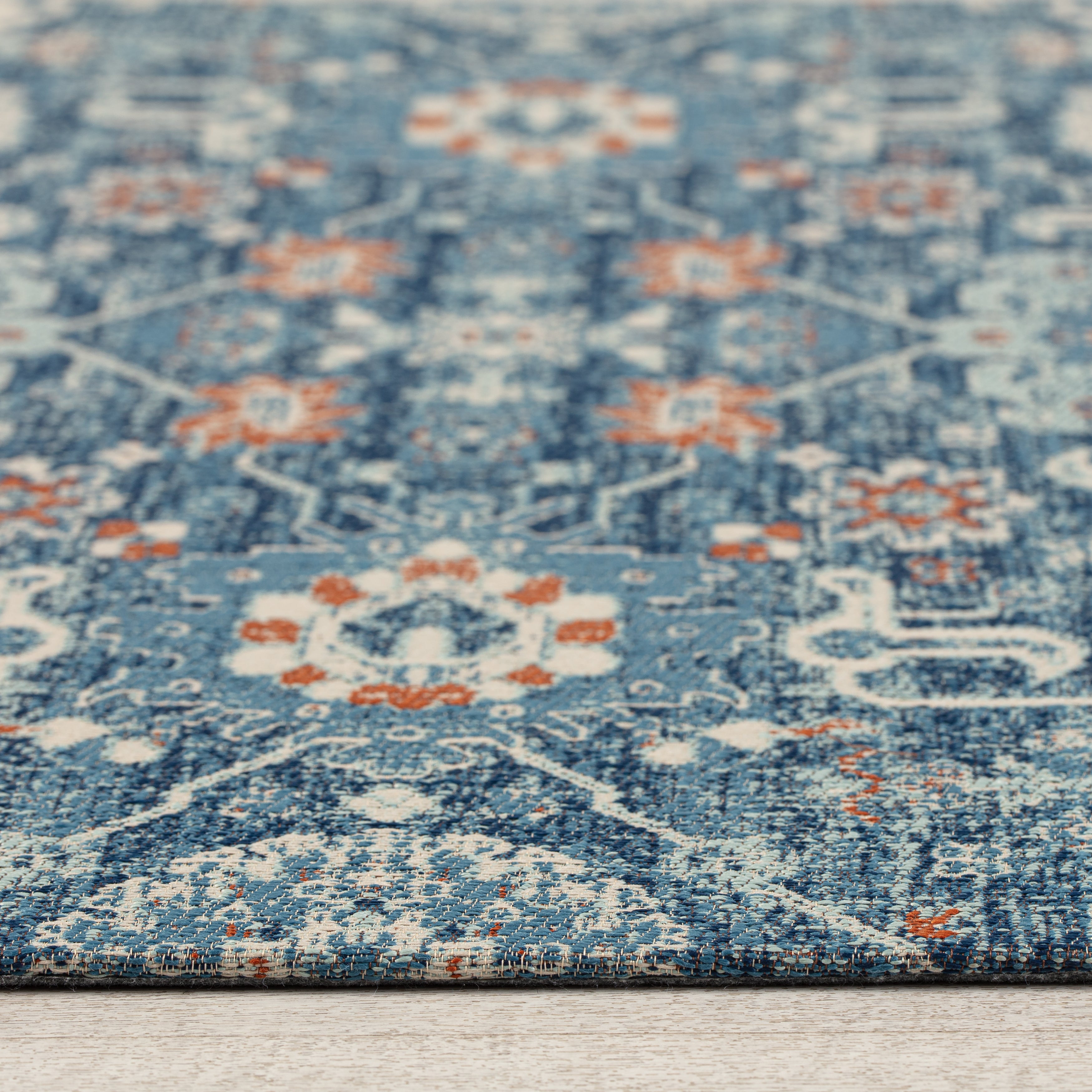 Alta 1/4 Chair Mat Blue & Ivory