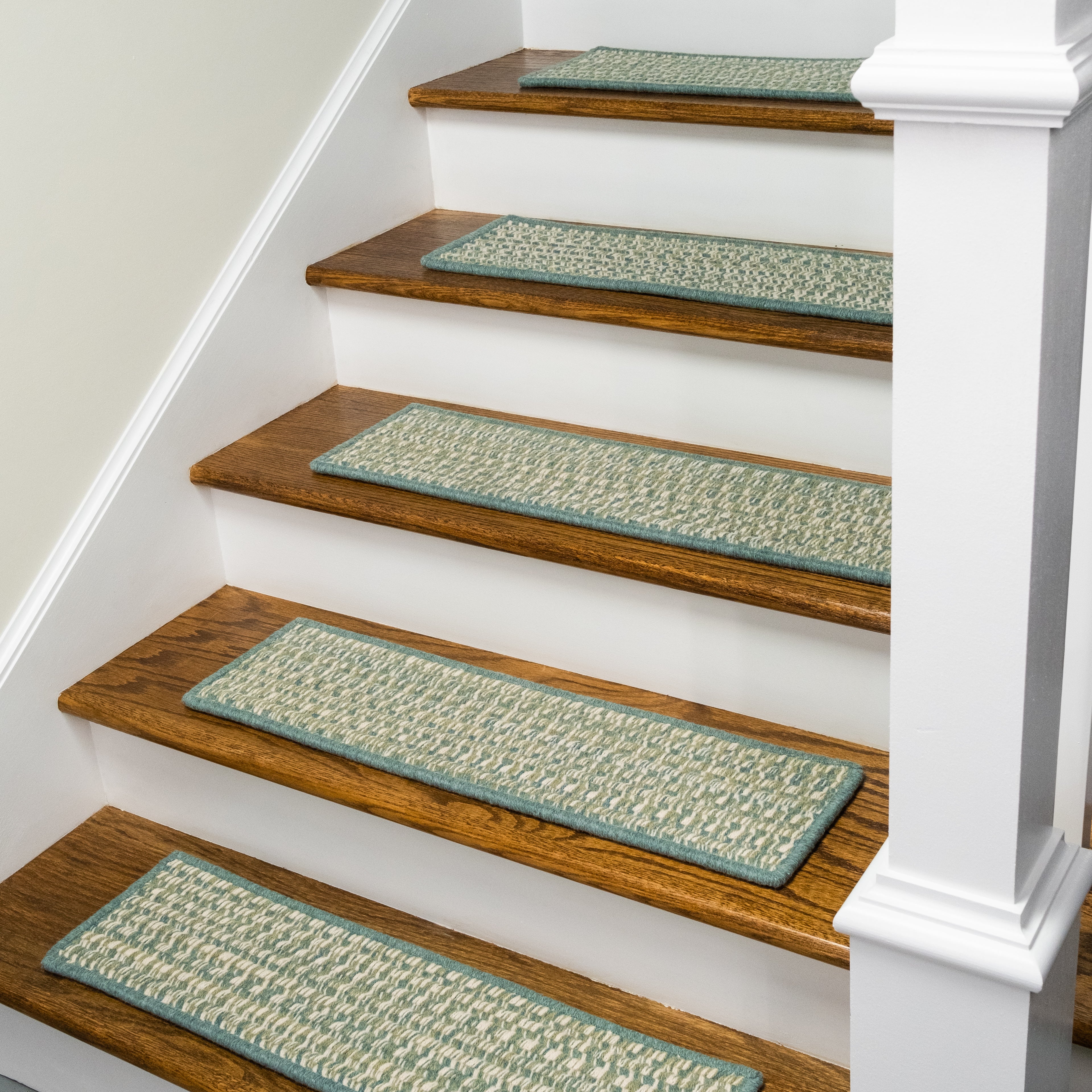 Hayley Tweed Stair Treads Green HT21