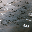 QLOCKTWO LG4GS QLOCKTWO EARTH 90 Creator's Edition Glintscape