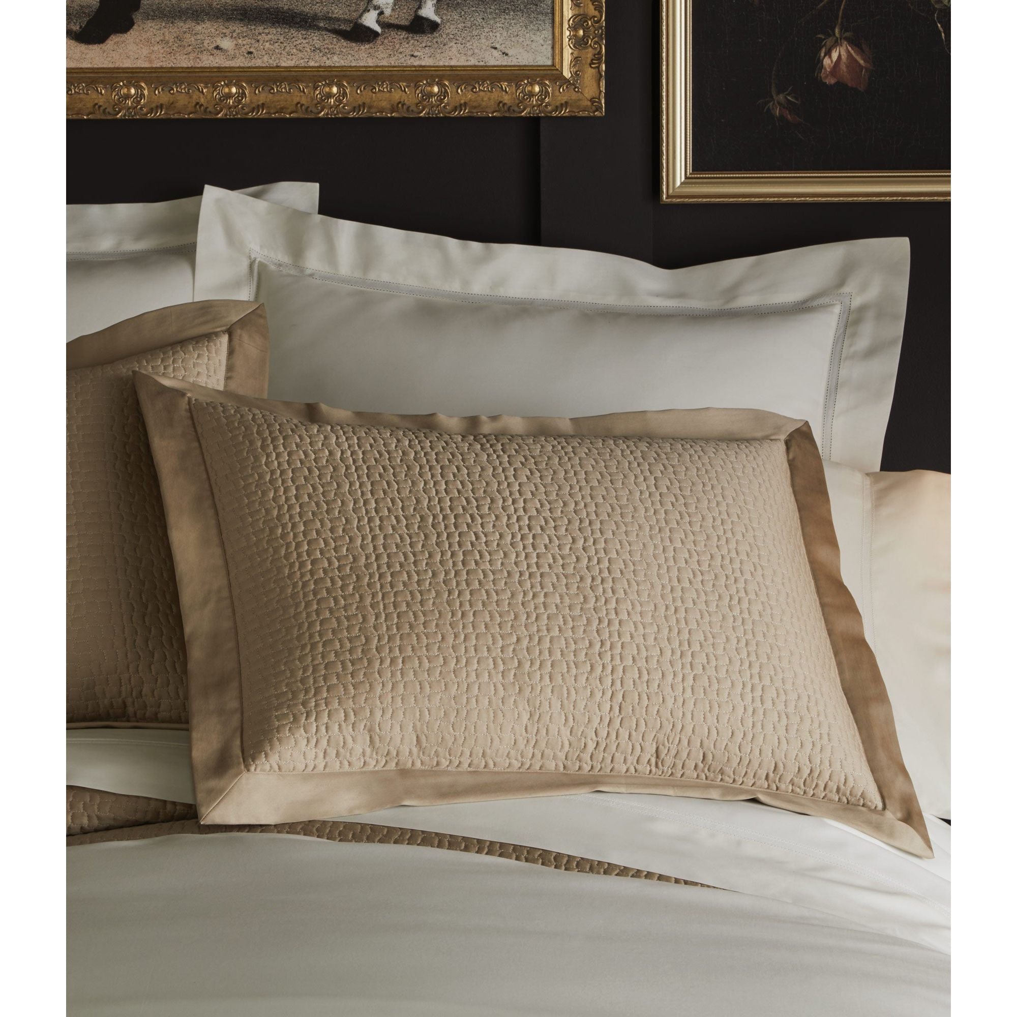 Peacock Alley LYR -2CKSET WHT  Lyric Pewter