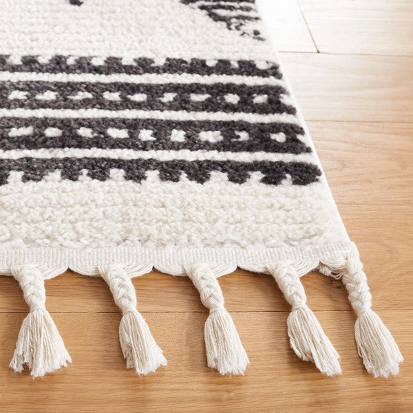 Moroccan Tassel MRT103A Ivory / Black