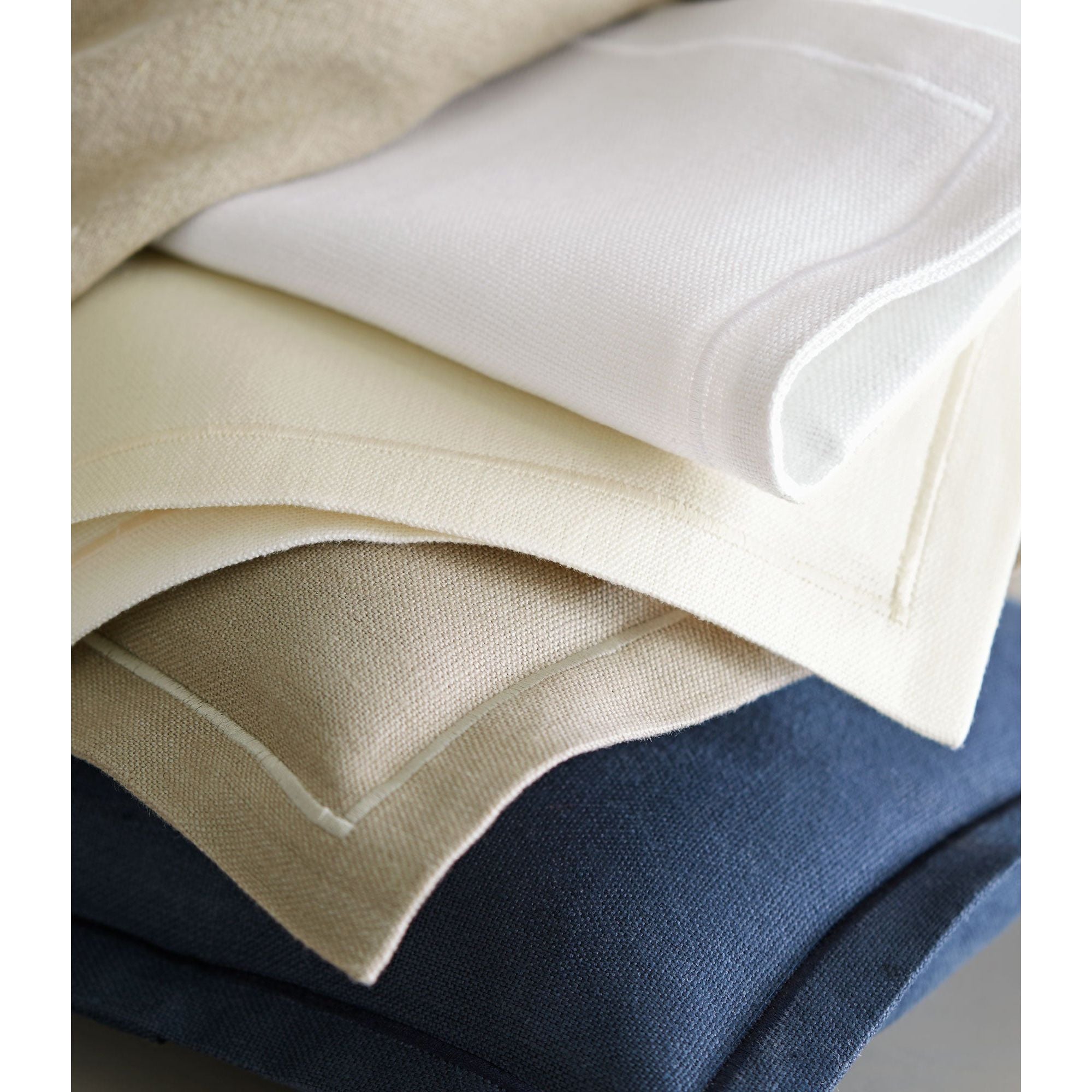 Peacock Alley RIO -OCT PEA.PEA  Rio White