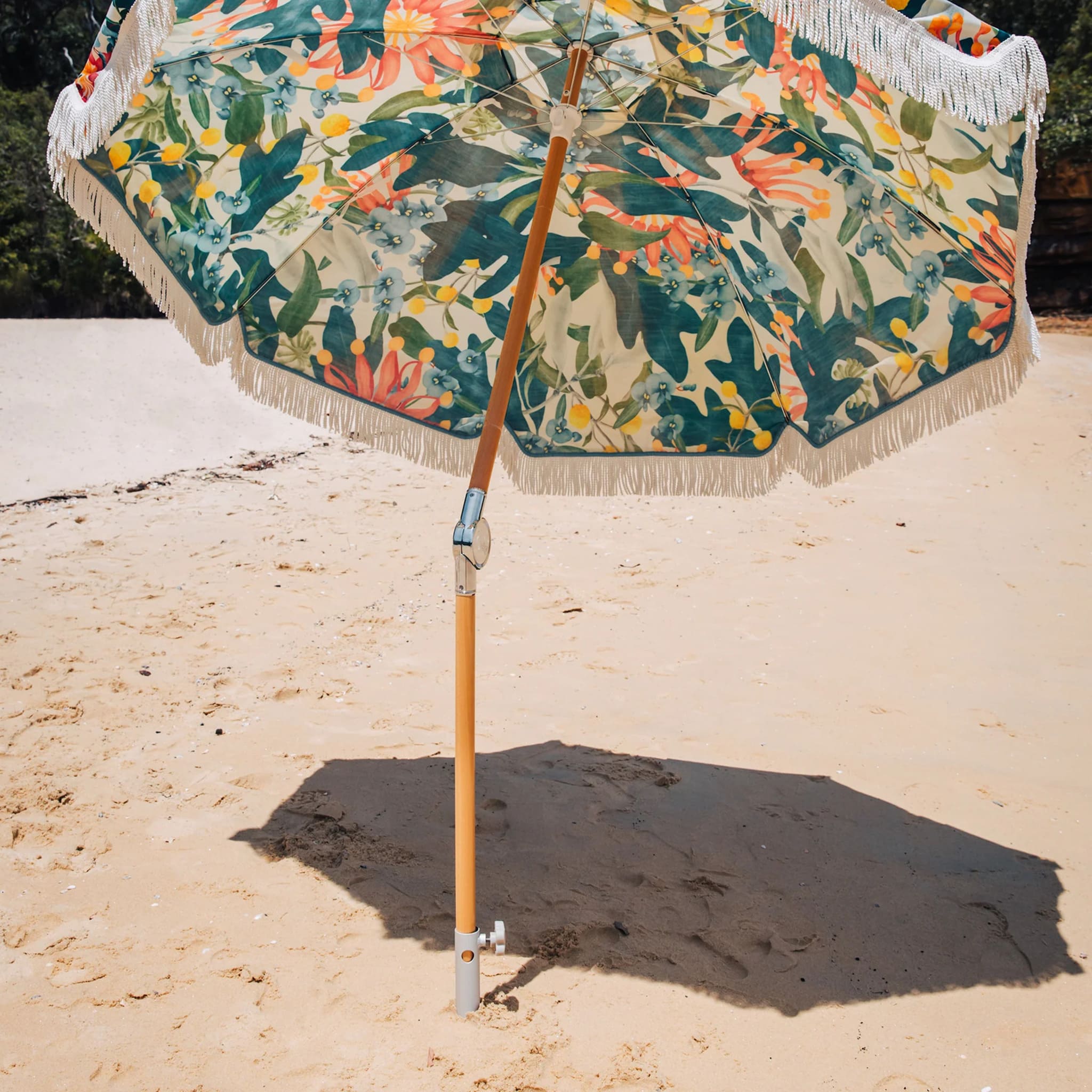 Compact and easy to use, this anchor provides dependable outdoor umbrella support.