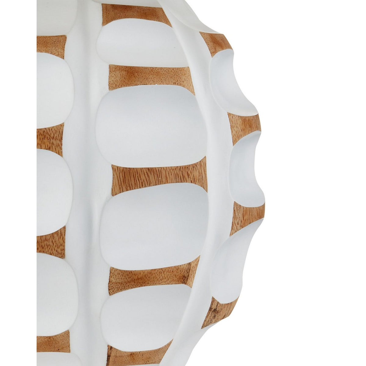 Currey and Company 6000-1089 Betel Nut Table Lamp in White